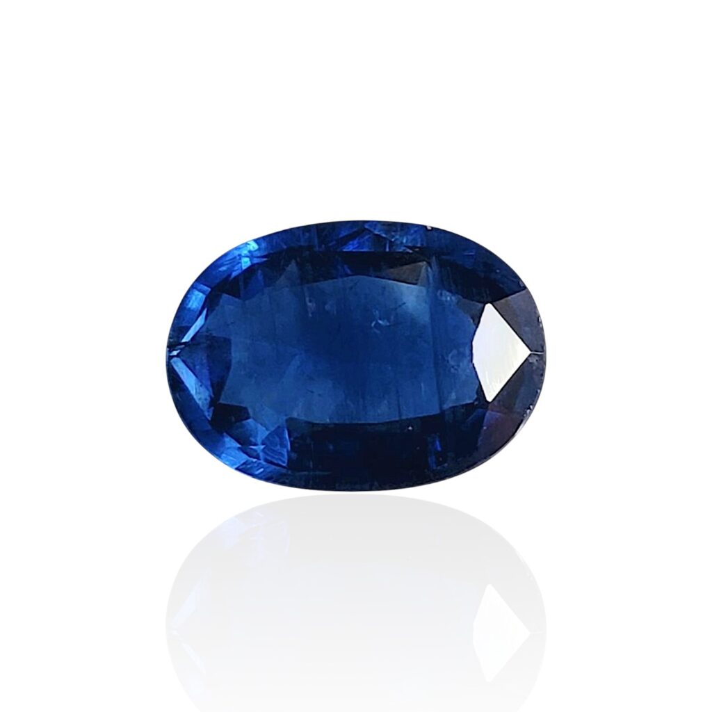 Cyanite Chromifère de Madagascar — 2.12 cts (Taille "Ovale Mixte")