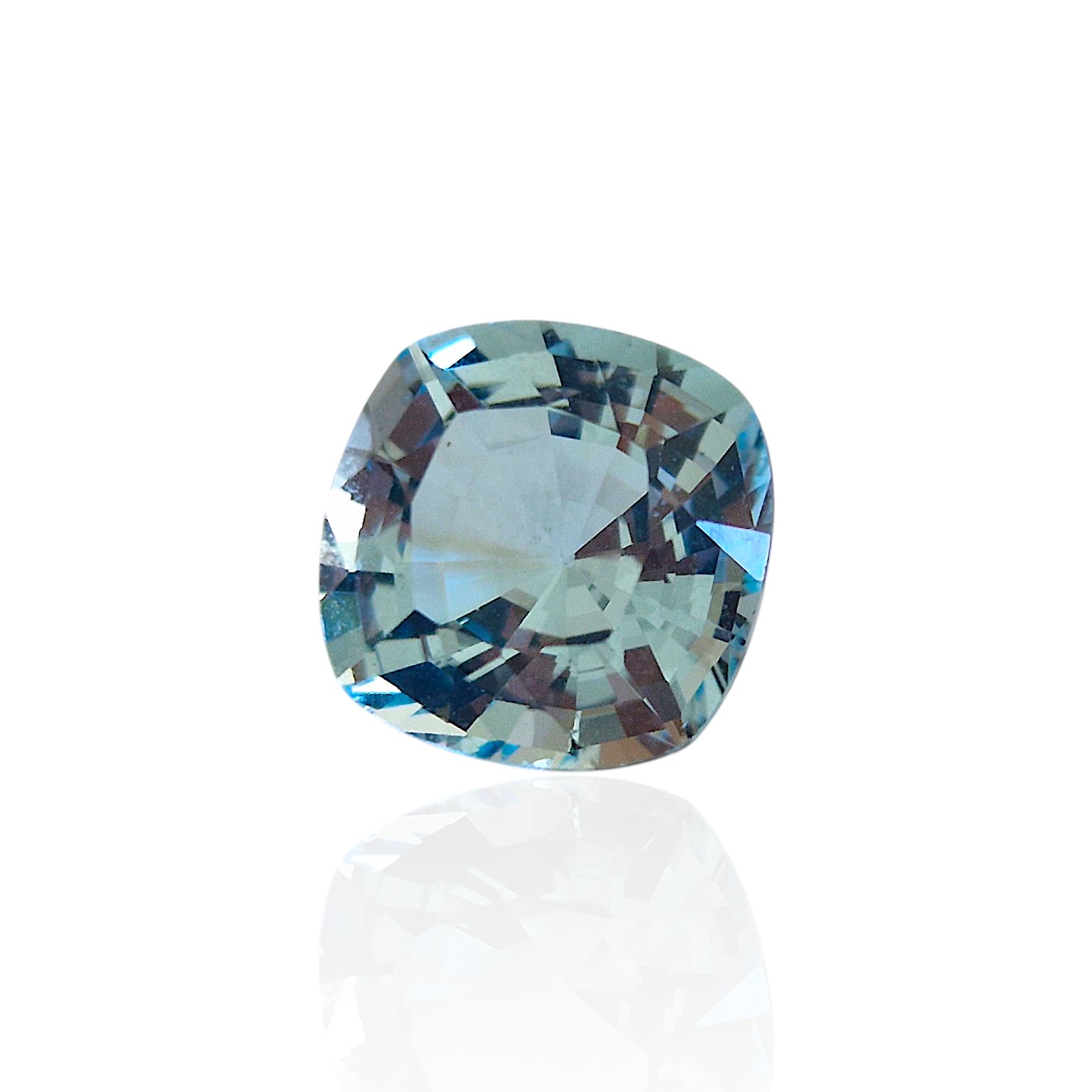 - Topaze Sky-Blue du Brésil — 7,085 cts (Taille "Coussin Mixte") – Image 2
