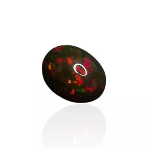 - Opale Noire Naturelle de Welo – Éclats Rouge & Feu (5,88 cts)