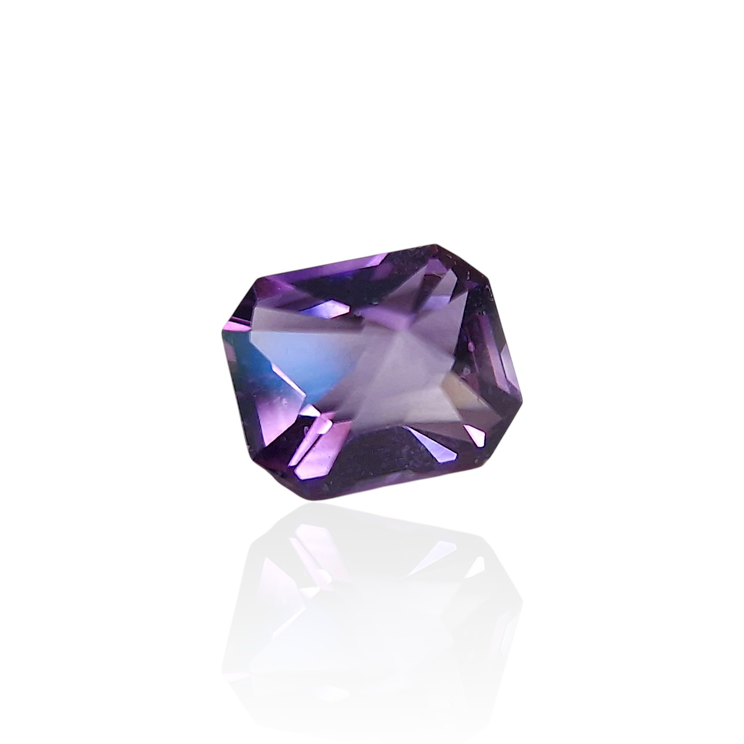 - Améthyste du Brésil — 2,69 cts (Taille “Seewatch” — Éclat Violet Profond) – Image 2