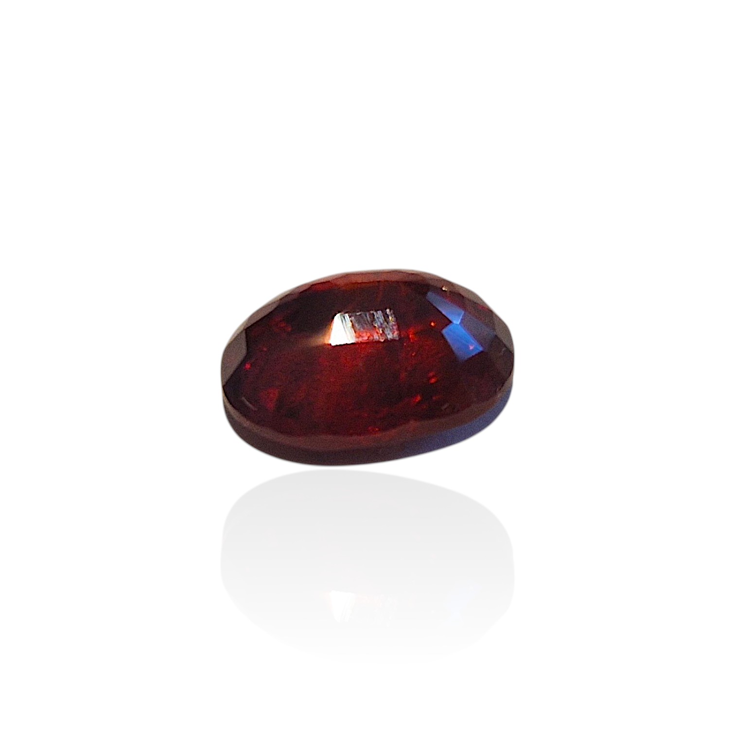 - Grenat Spessartite d’Afrique — 4,31 cts (Taille “Ovale Mixte” — Éclat de Rouge Orangé) – Image 8