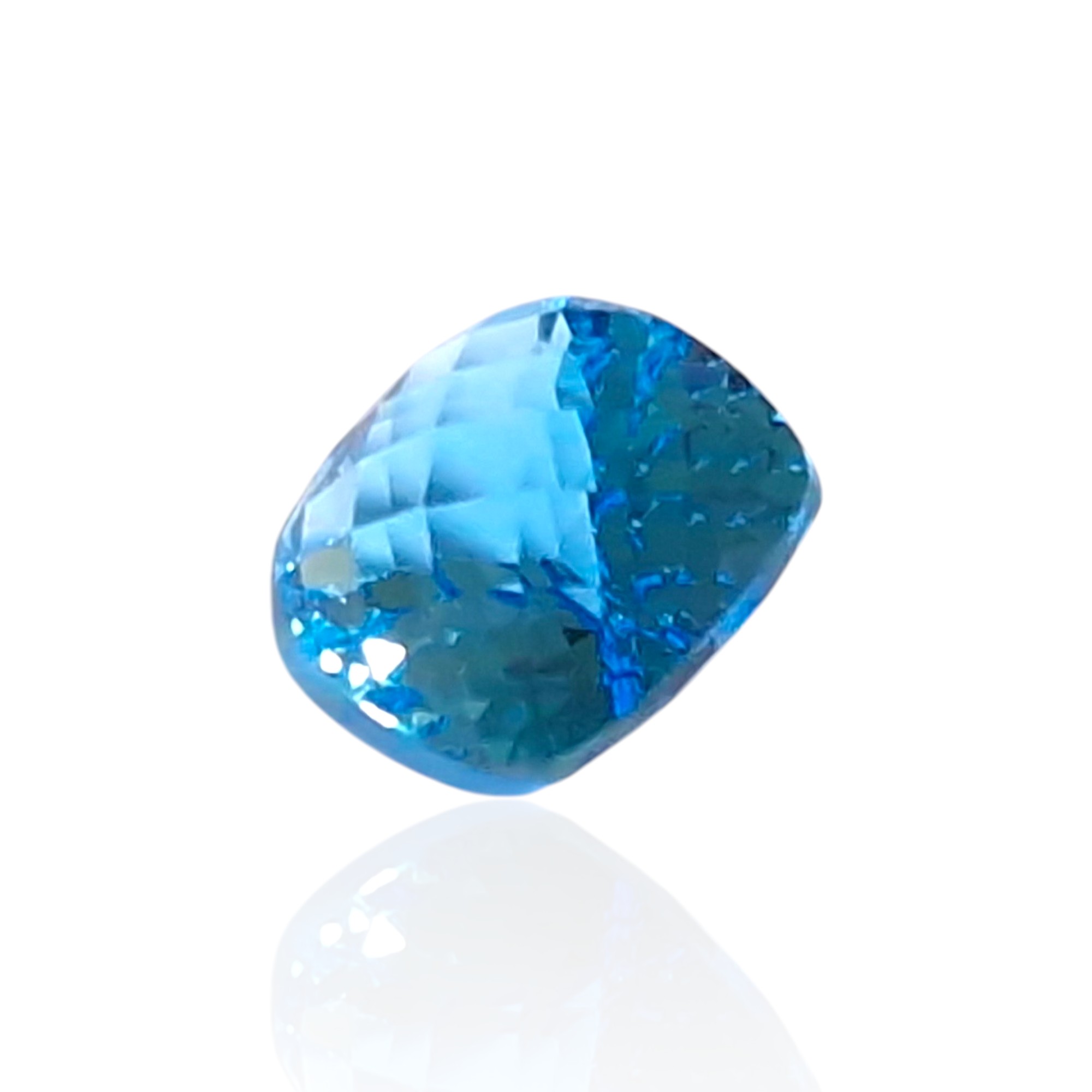 Topaze London Blue du Brésil — 6,295 cts (Taille "Choval Bubble" par L. Sabadie) – Image 5