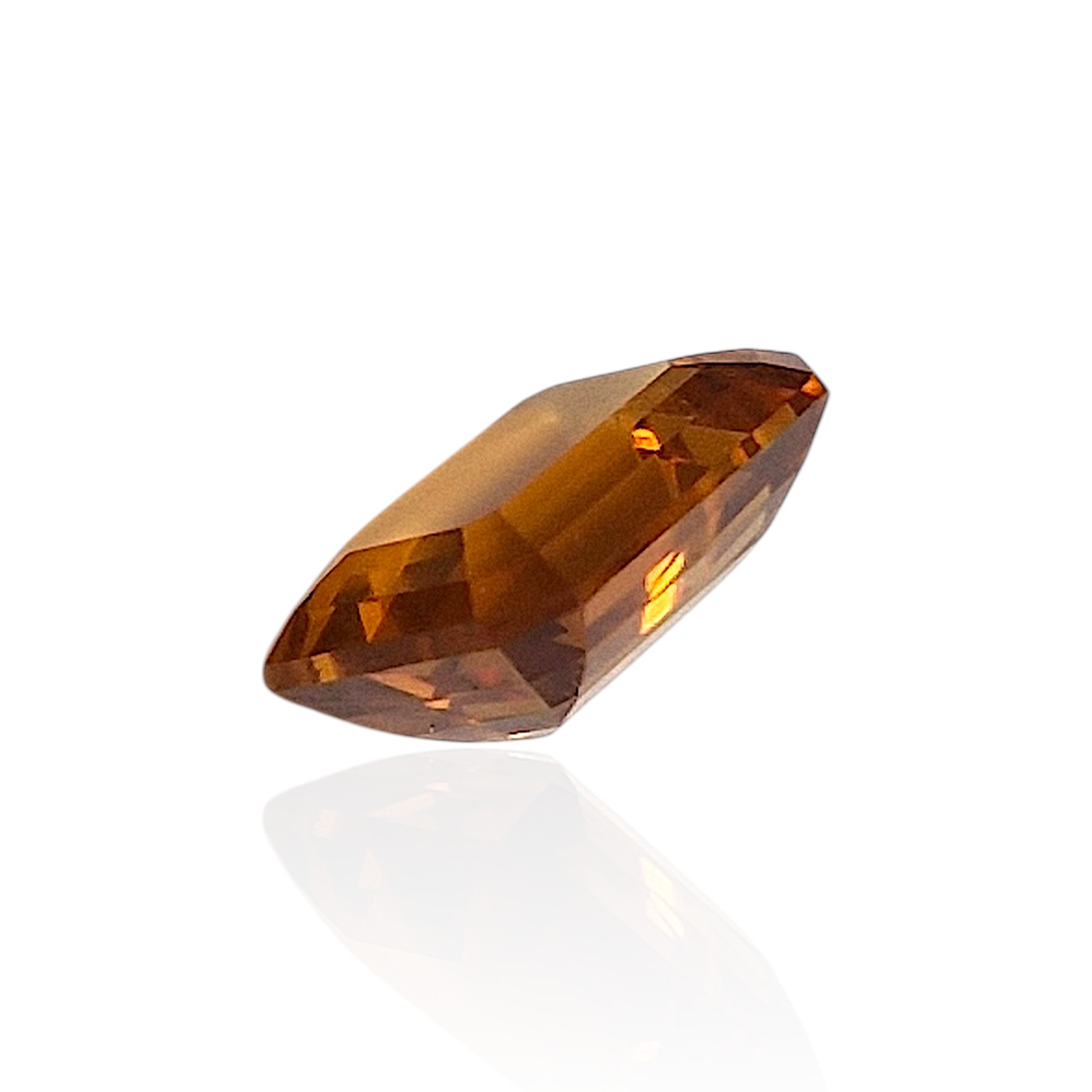 - Citrine du Kenya — 4,225 cts (Taille « Émeraude Mixte » — Couleur Miel) – Image 4