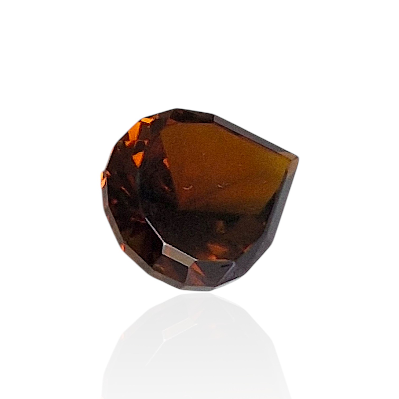 - Tourmaline du Kenya — 4,205 cts (Taille « Goutte Mixte » — Couleur Orange brunâtre à reflet vert) – Image 3