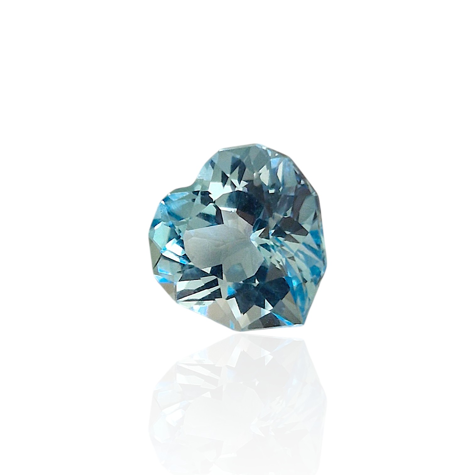 - Topaze Bleue du Brésil — 7,52 cts (Taille « Cœur Mixte » — Couleur Sky Blue) – Image 2