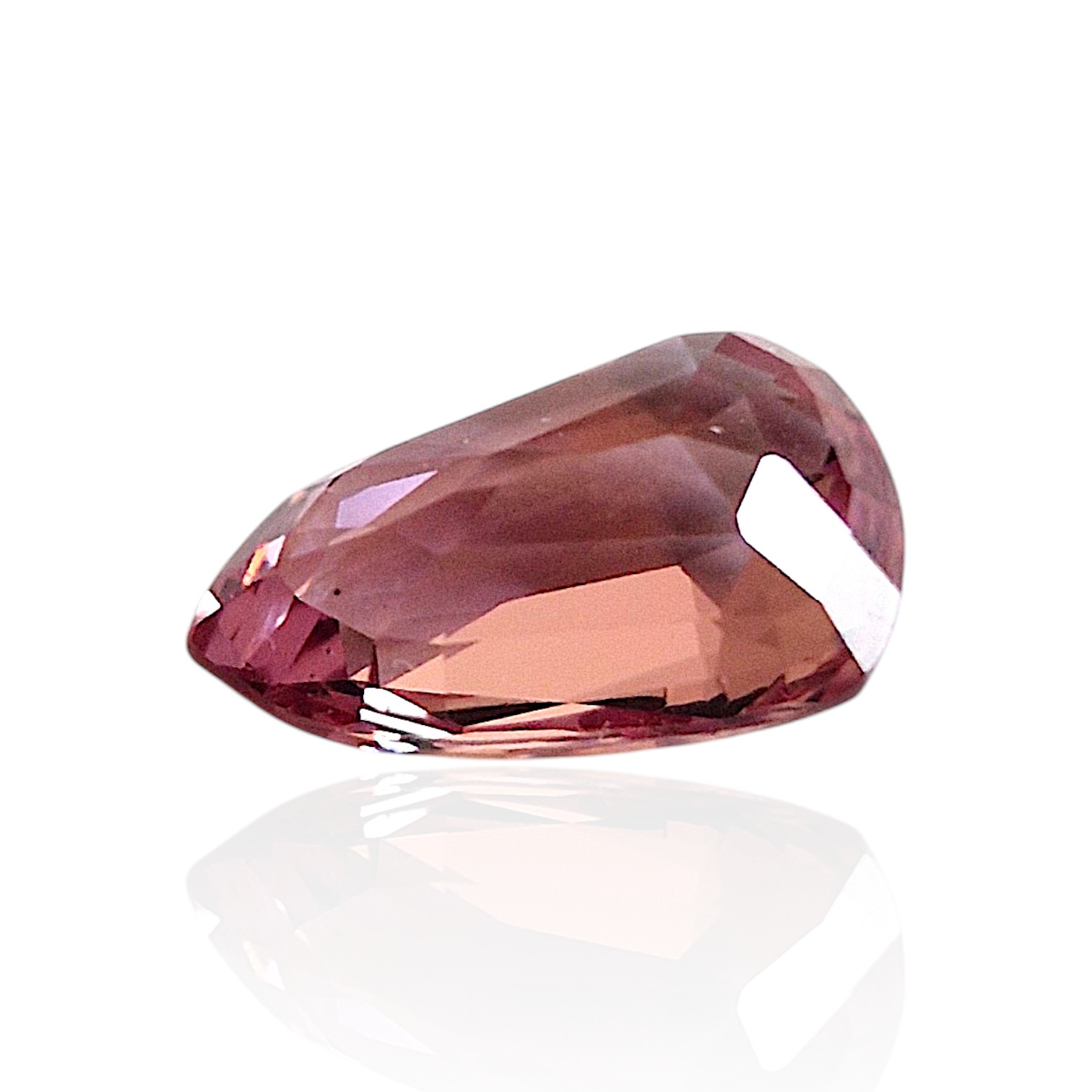 - Grenat Malaya de Madagascar — 2,435 cts (Taille « Custom Cut » — Couleur Peach Pink) – Image 8