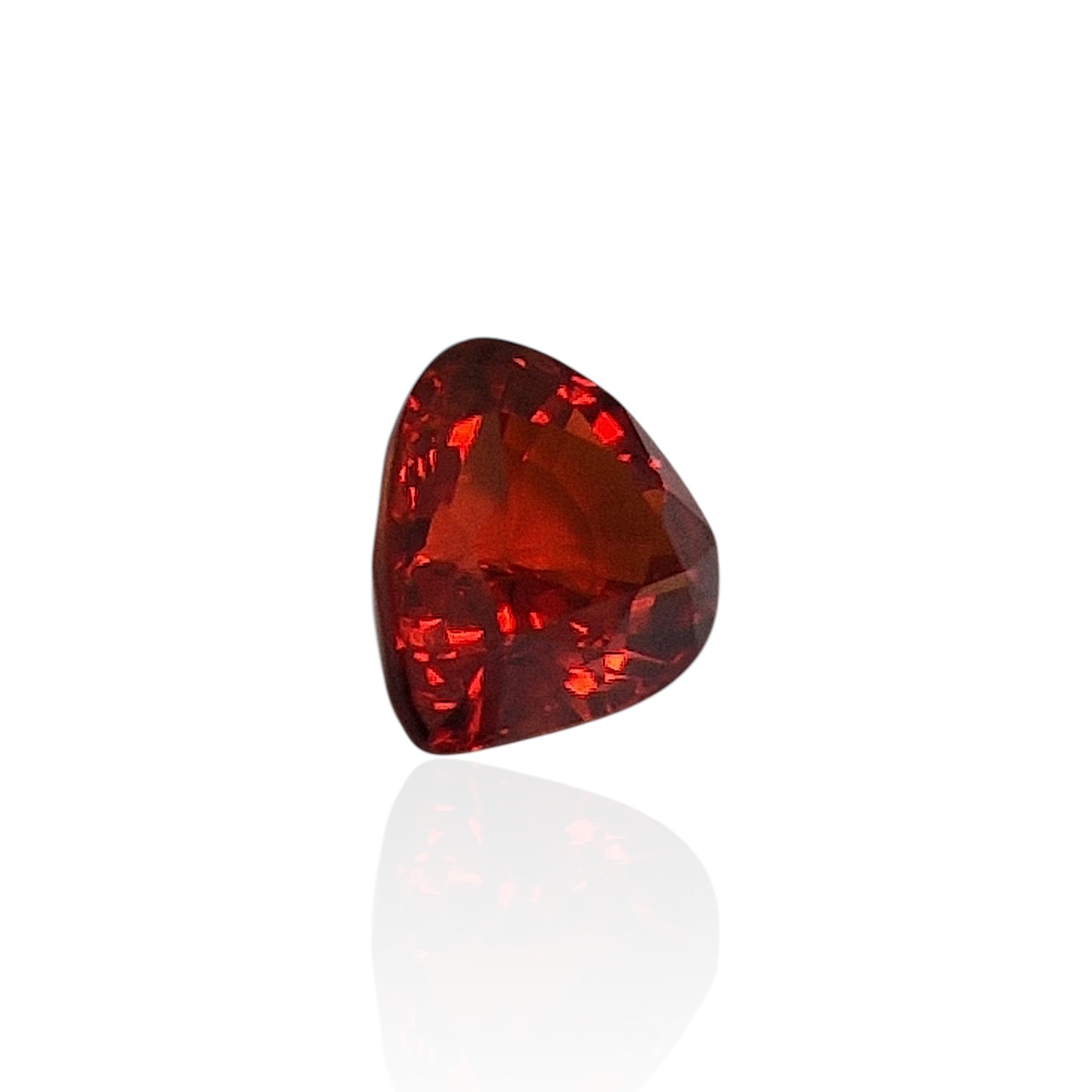 - Grenat Spessartite de Tanzanie — 2,41 cts (Taille « Goutte Mixte » — Éclat Orange Intense) – Image 6