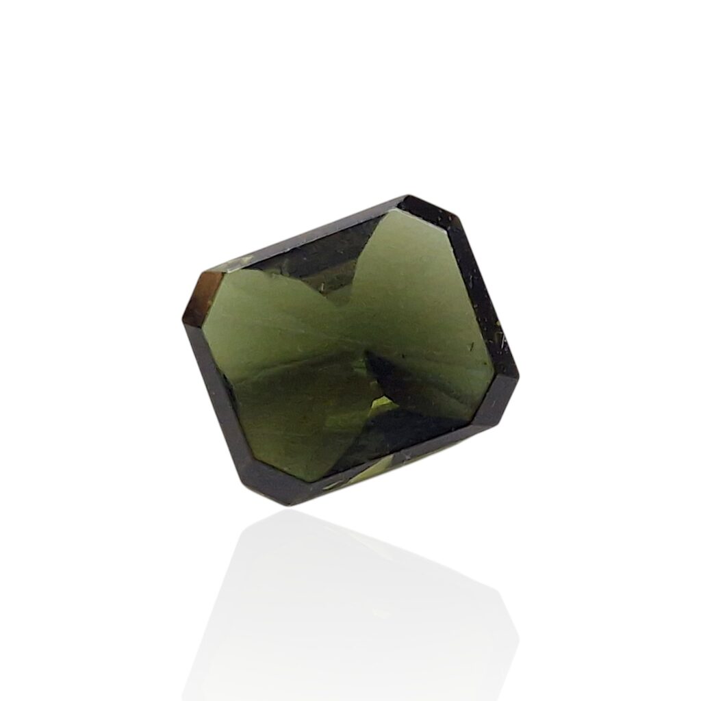 Tourmaline Dravite du Kenya — 2,73 cts (Taille “Rectangle Mixte” — Éclat Vert)